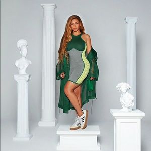 SOLD OUT adidas x IVY PARK knit dress